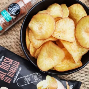 Chips de Mandioca Sem Glúten Belive temperados com Sal Rosa do Himalaia